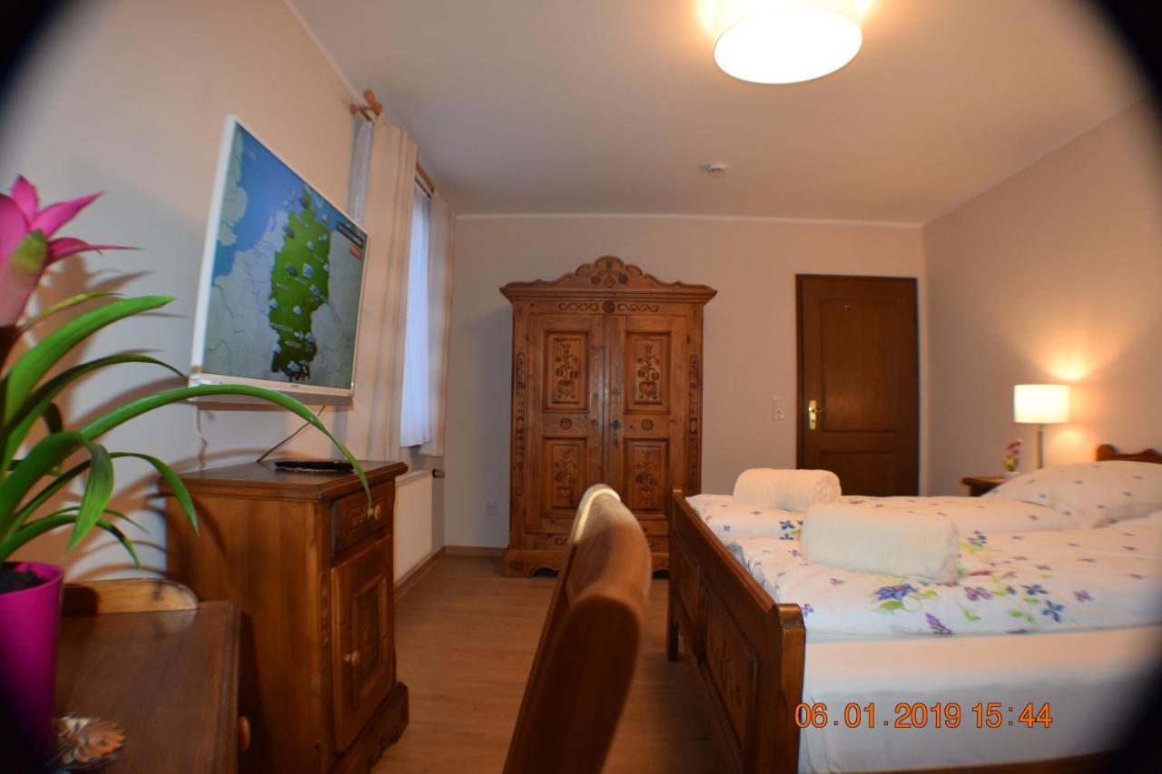 Hotel Buergergesellschaft Betzdorf Exteriör bild