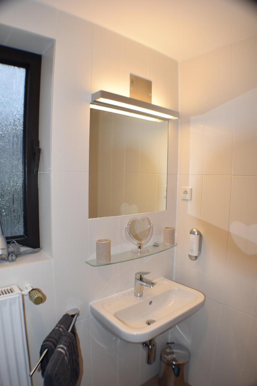 Hotel Buergergesellschaft Betzdorf Exteriör bild