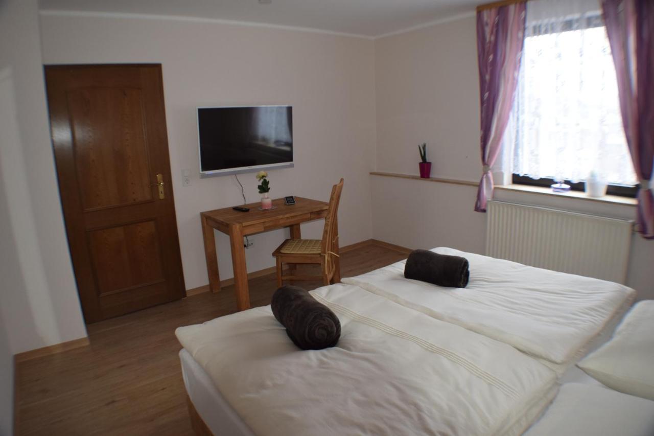 Hotel Buergergesellschaft Betzdorf Exteriör bild